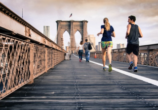 微信朋友圈广告的投放效果如何?如何在微信群发广告而不被踢？