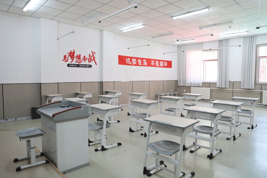 领航思维补习学校