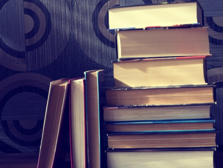 facebook现在跑机械成本需要多少钱呢？facebook推广电话是多少呢？