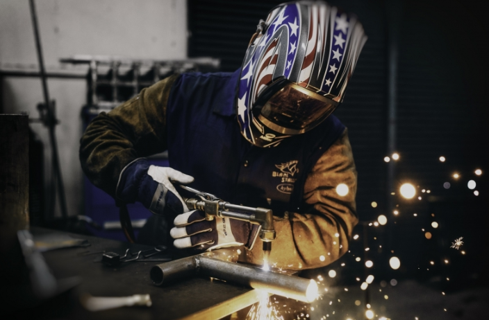 代办工商变更名称（工商变更代办收费）