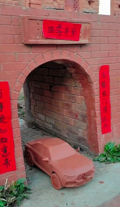 捏出腾腾腾腾的人世间 | 快手信息流广告