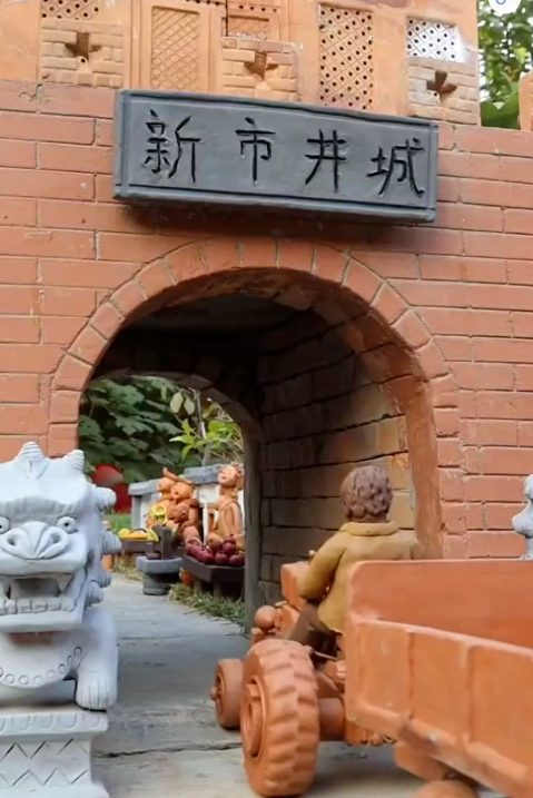 捏出腾腾腾腾的人世间 | 快手信息流广告