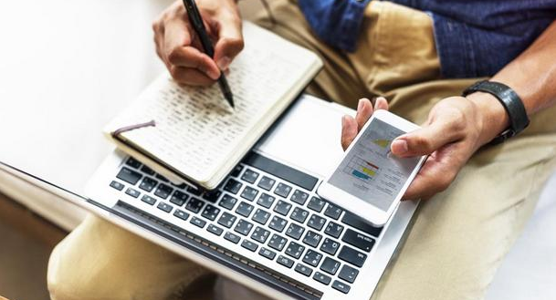 在线教育机构行业线上营销广告发展